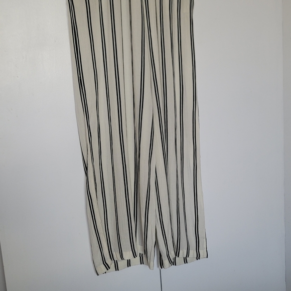 La Classe Couture Striped Wide Leg Jumpsuit Small Petite - Picture 9 of 9